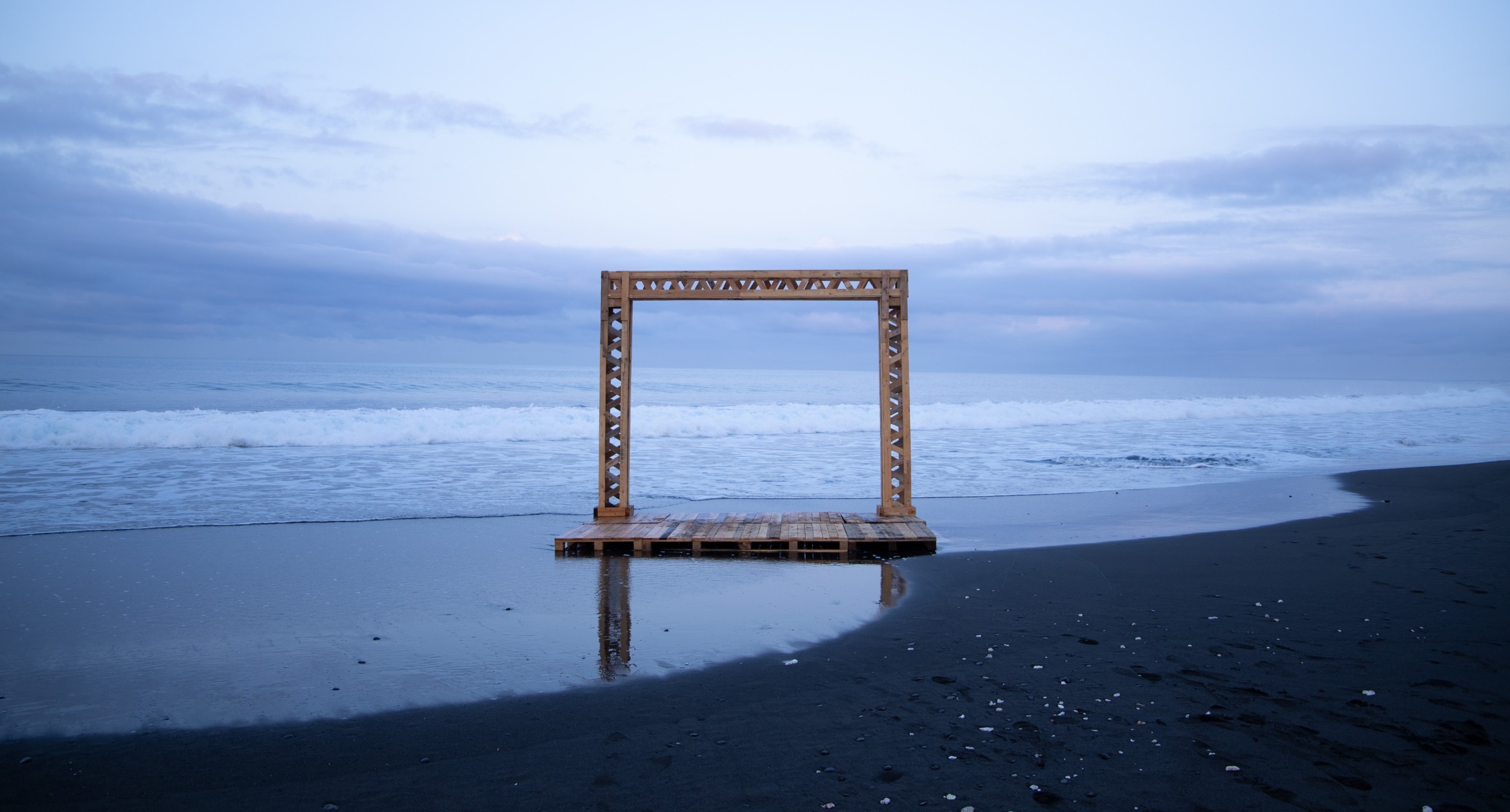 dsg_web_artiste_bg_03.jpg